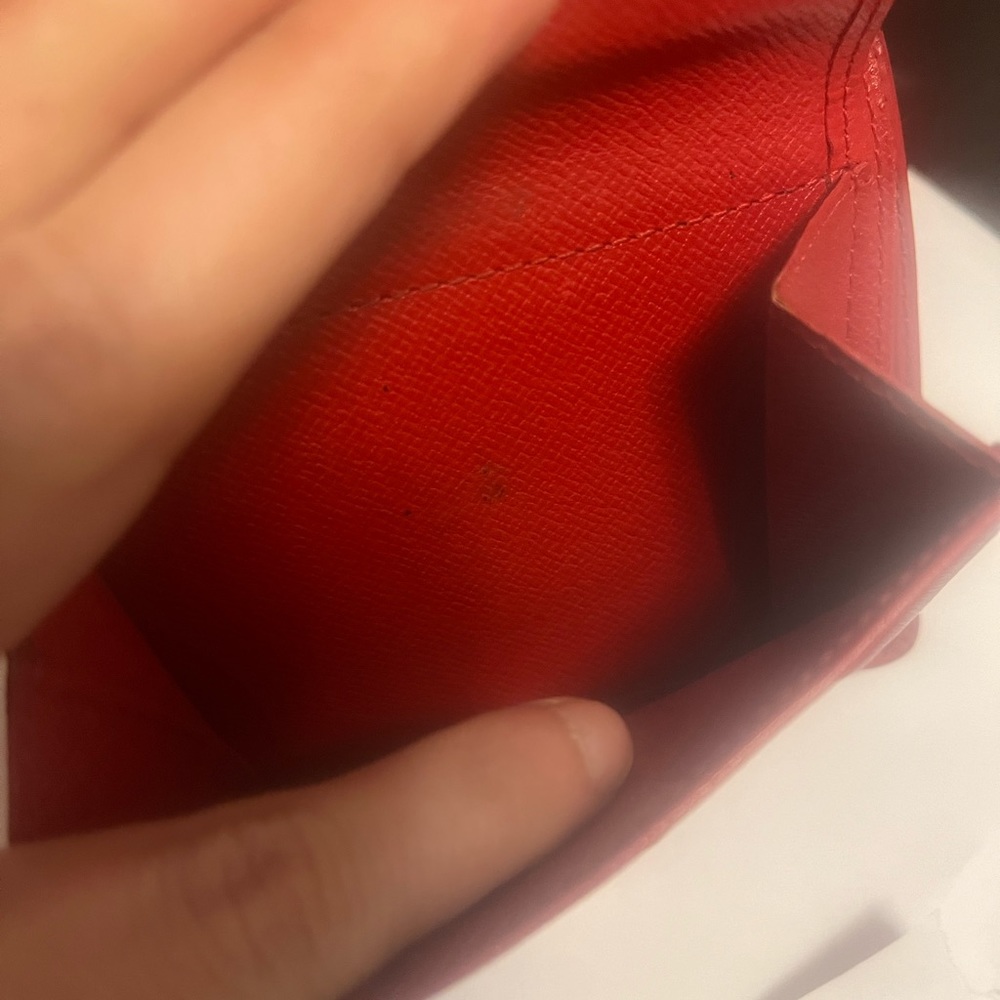 Red Epi Wallet - Picture 14 of 17